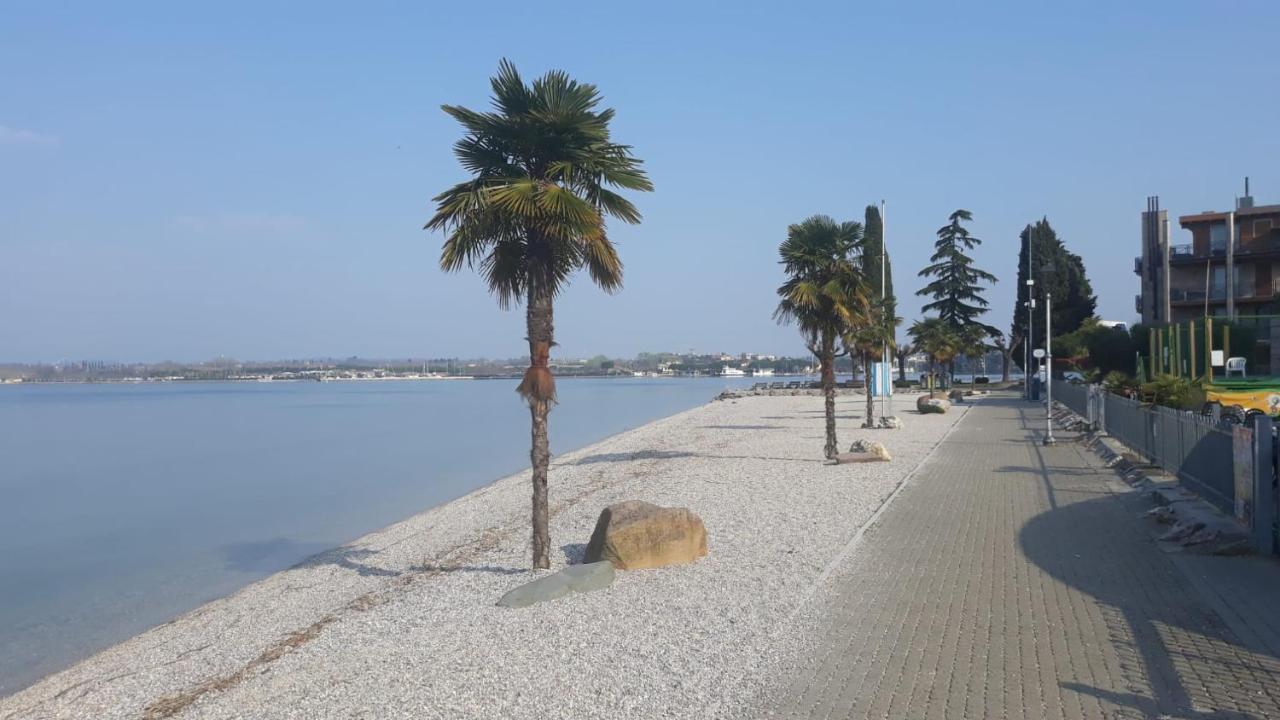 פסקיארה דל גארדה Mattia'S House On Garda Lake מראה חיצוני תמונה